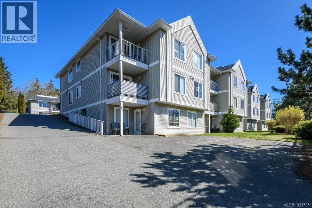 211 130 Back Rd — Courtenay, British Columbia - Main photo