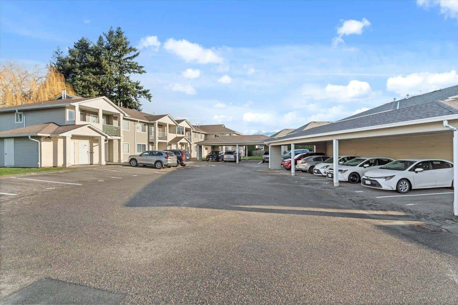 10 6480 VEDDER ROAD, Sardis South — Chilliwack, British Columbia - Photo 2 of 39