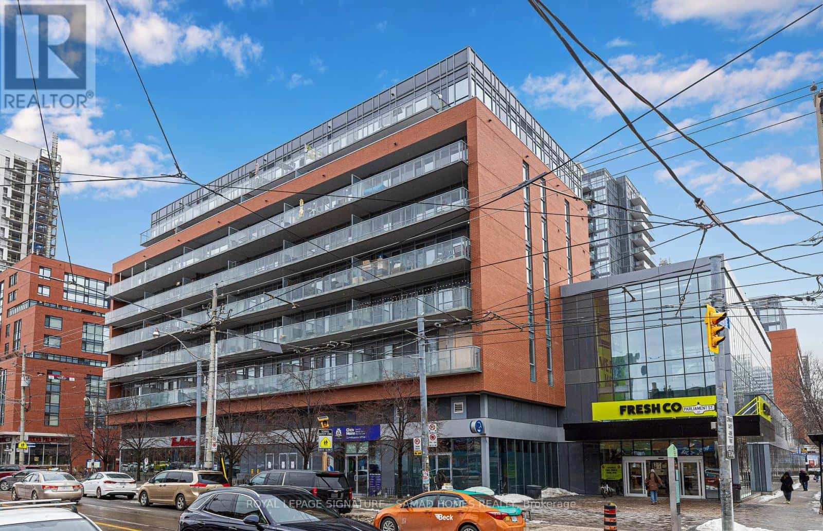 803 - 1 COLE STREET — Toronto (Regent Park), Ontario - Photo 2 of 15