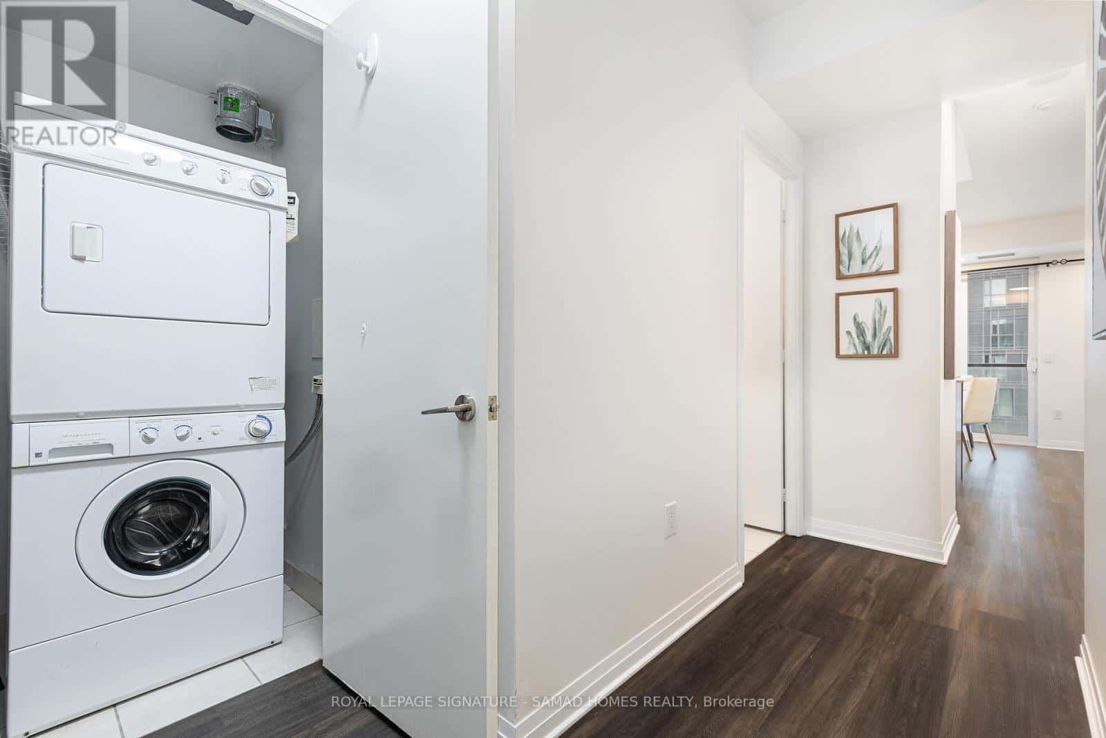 803 - 1 COLE STREET — Toronto (Regent Park), Ontario - Photo 5 of 15