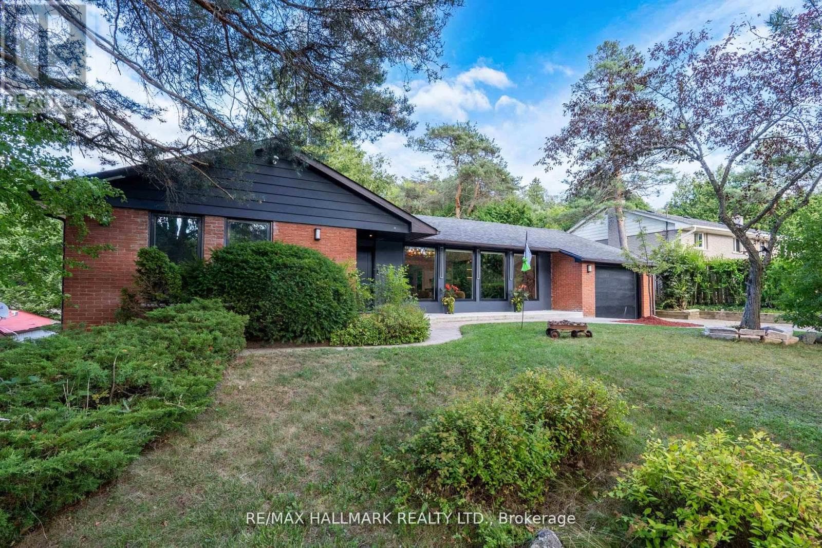 16831 MCCOWAN ROAD — Whitchurch-Stouffville, Ontario - Main photo