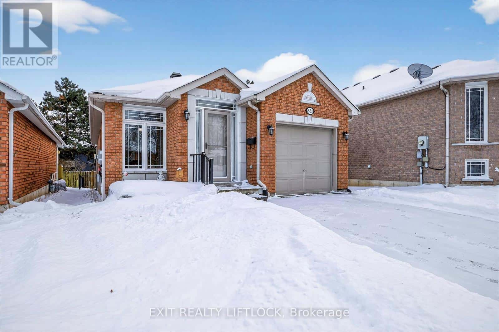 831 WENTWORTH STREET — Peterborough (Otonabee Ward 1), Ontario - Photo 2 of 39