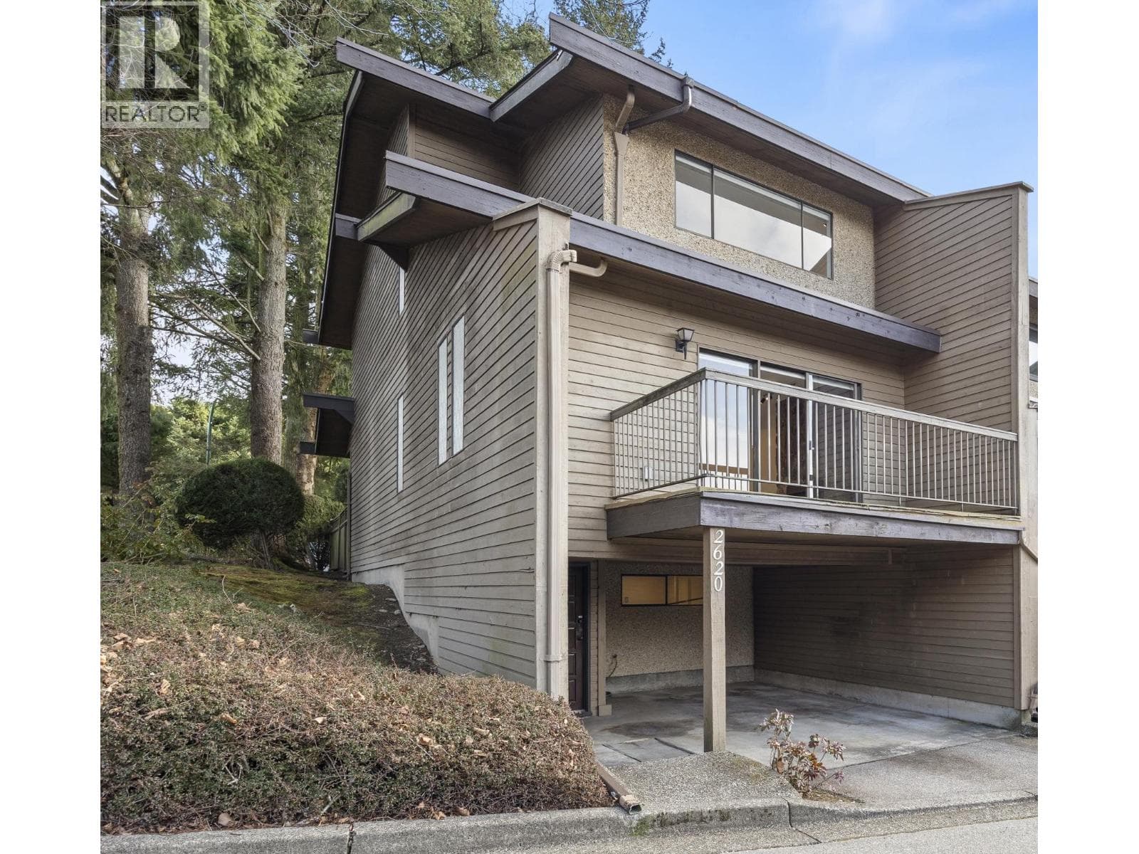 2620 MOORCROFT COURT — Burnaby, British Columbia - Main photo