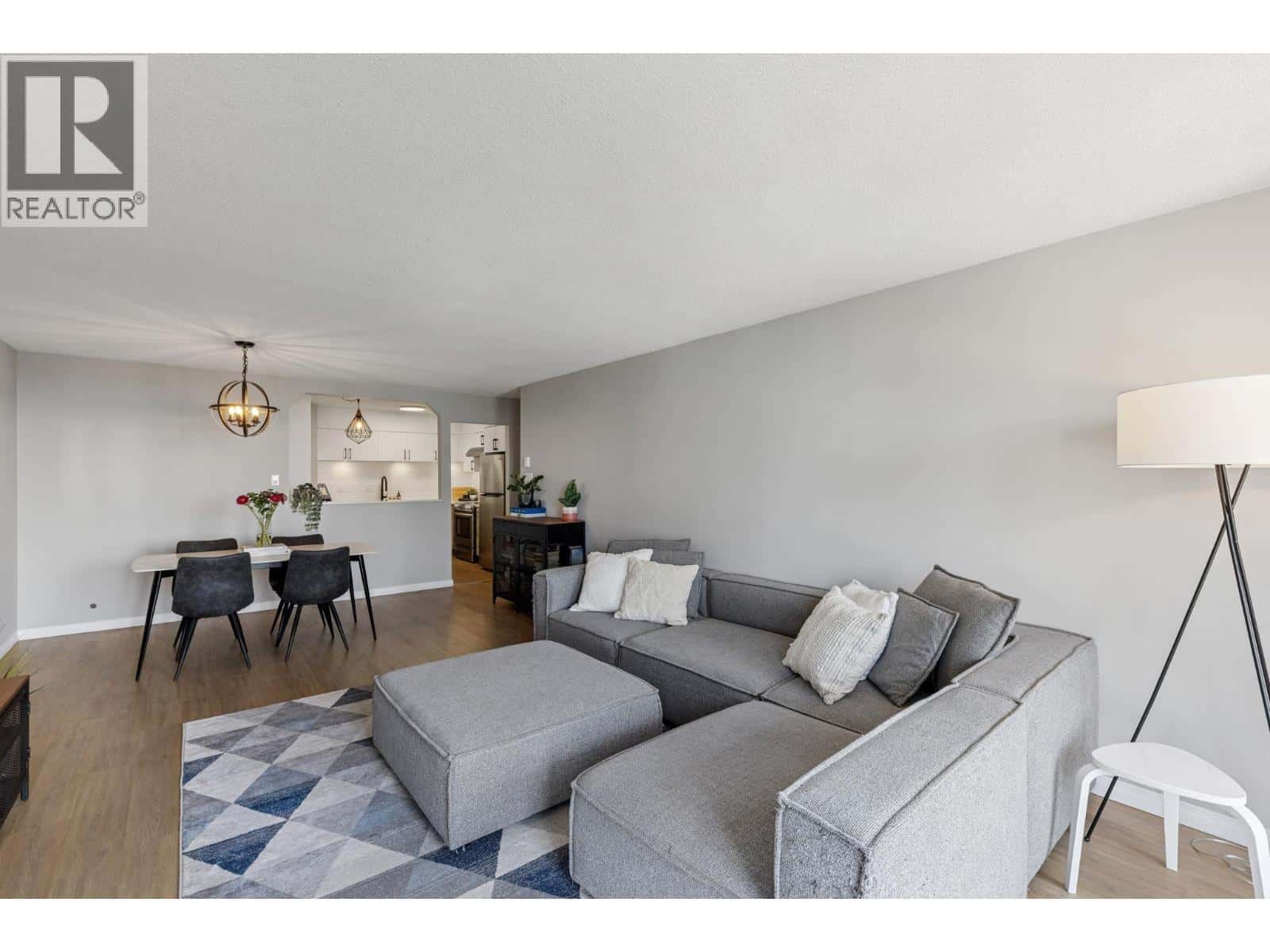 1102 1245 QUAYSIDE DRIVE — New Westminster, British Columbia - Photo 2 of 31