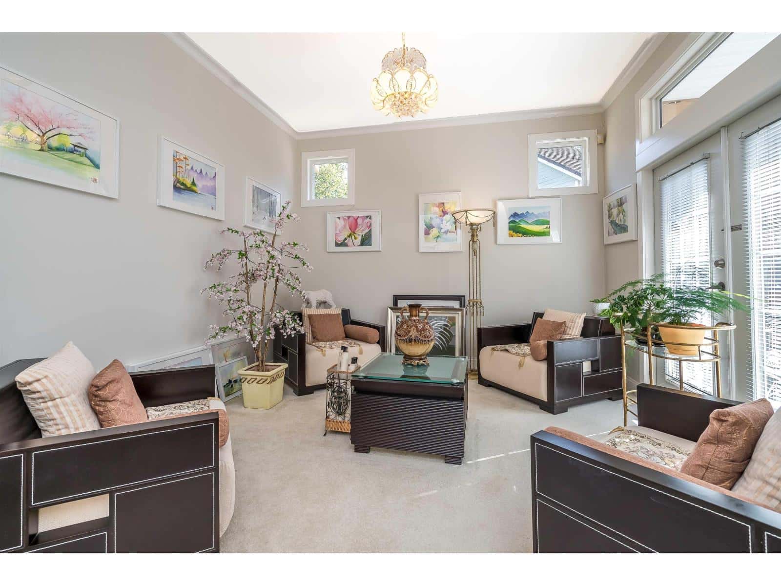 11455 154A STREET — Surrey, British Columbia - Photo 5 of 39