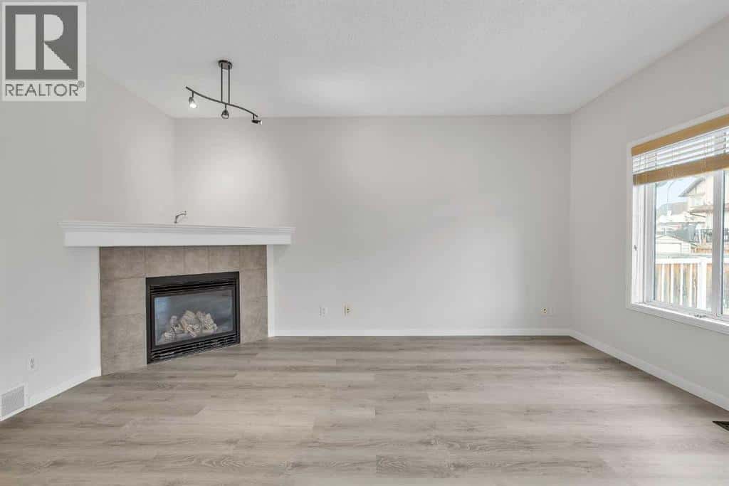 Calgary — Calgary - Photo 5 of 29