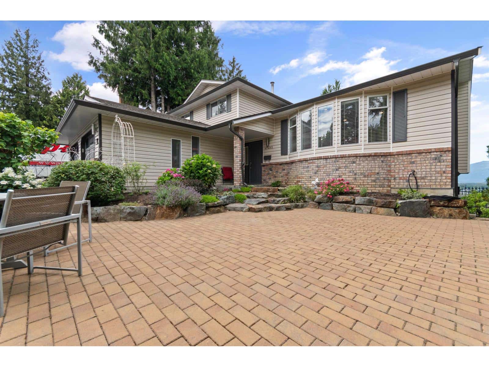 47495 SWALLOW CRESCENT, Little Mountain — Chilliwack, British Columbia - Photo 3 of 37