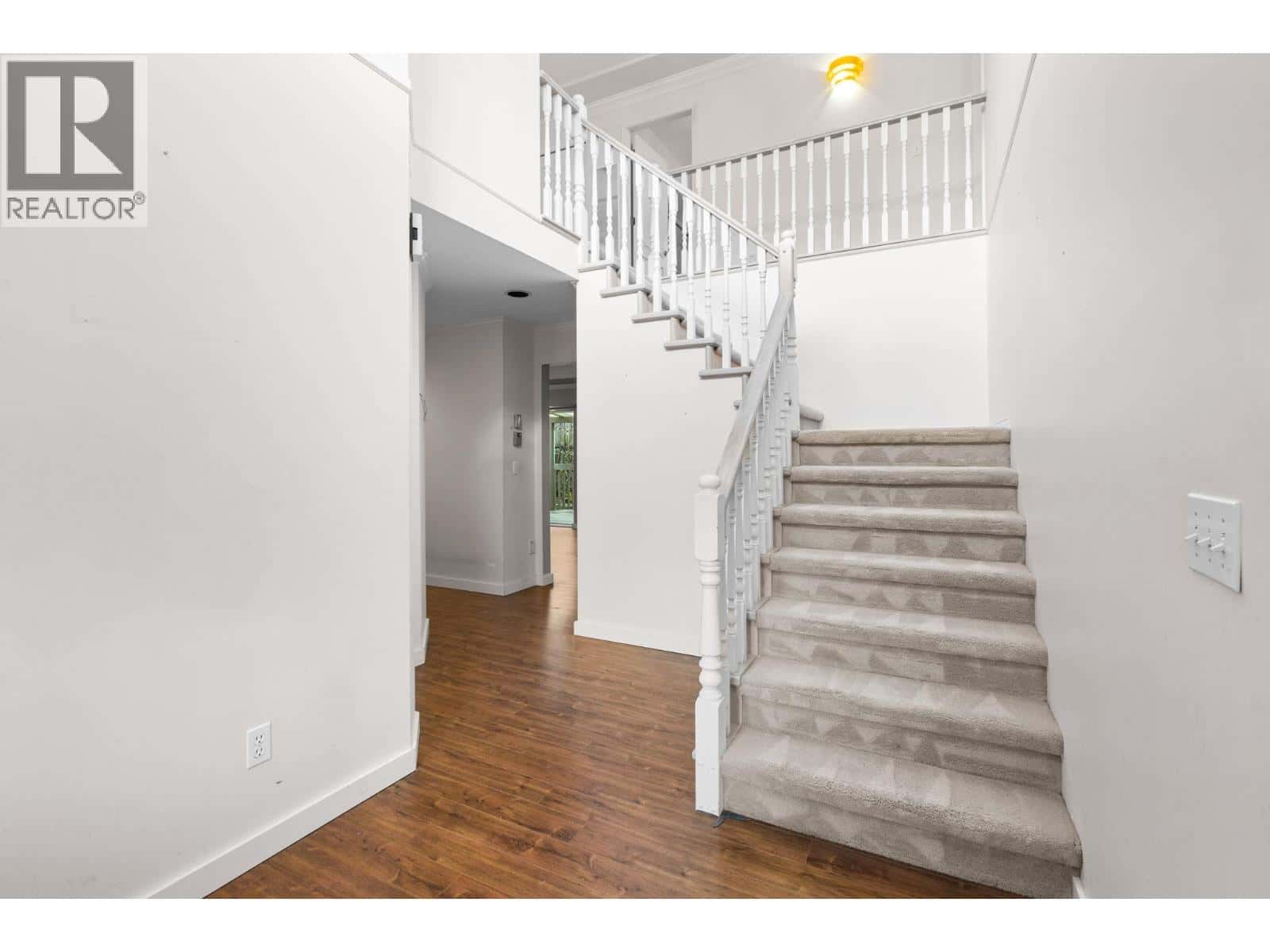 1225 WINDSOR AVENUE — Port Coquitlam, British Columbia - Photo 2 of 40