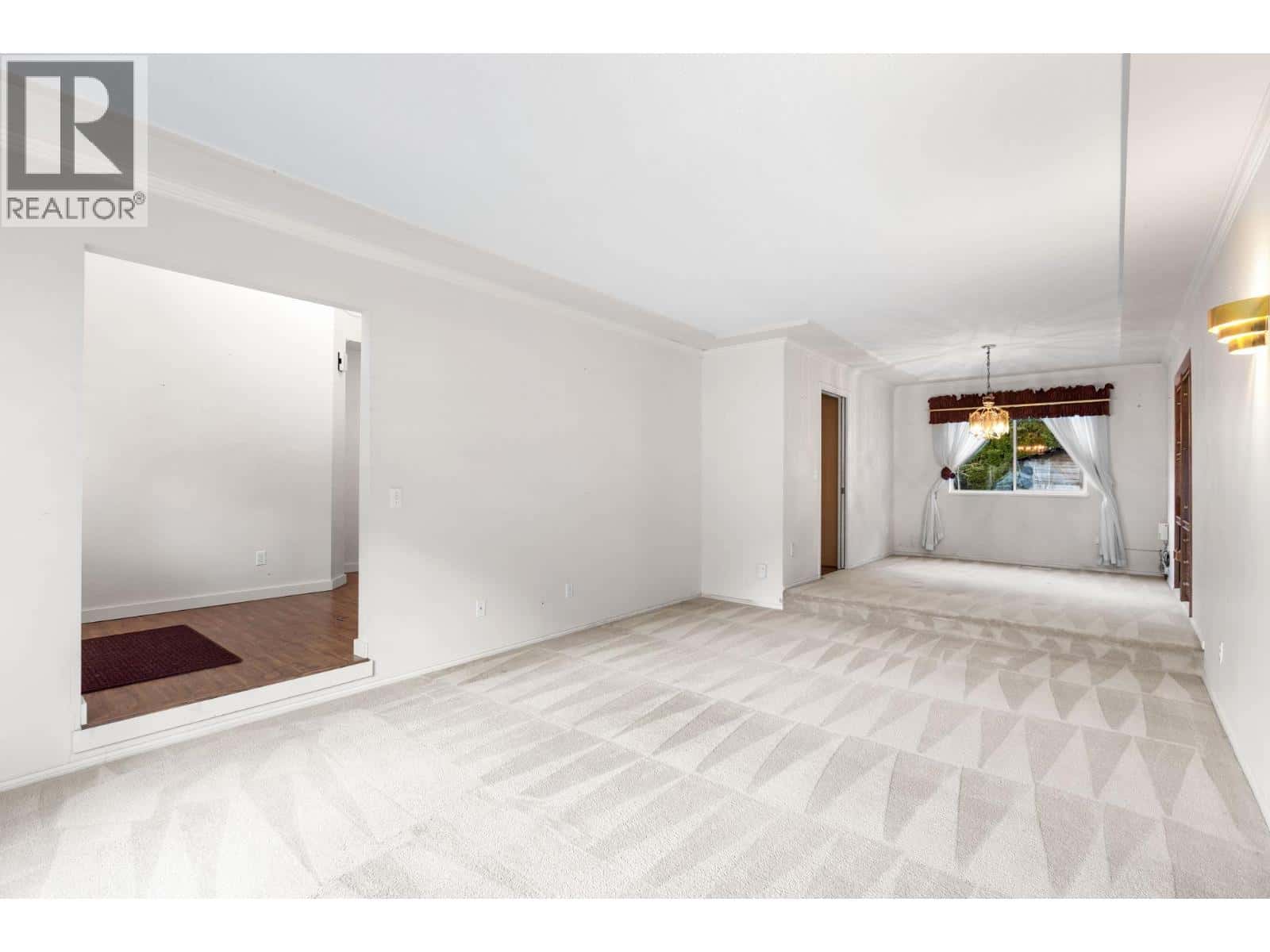 1225 WINDSOR AVENUE — Port Coquitlam, British Columbia - Photo 5 of 40