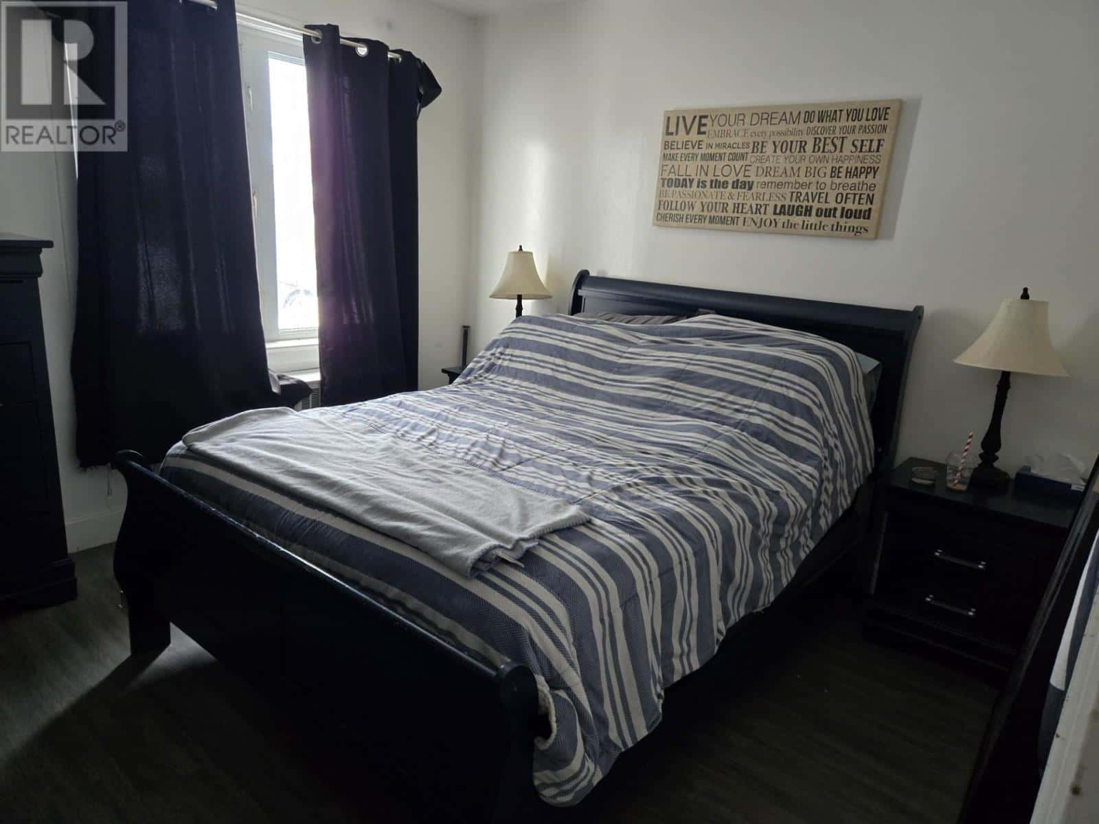 Sault Ste. Marie — Sault Ste. Marie - Photo 5 of 17