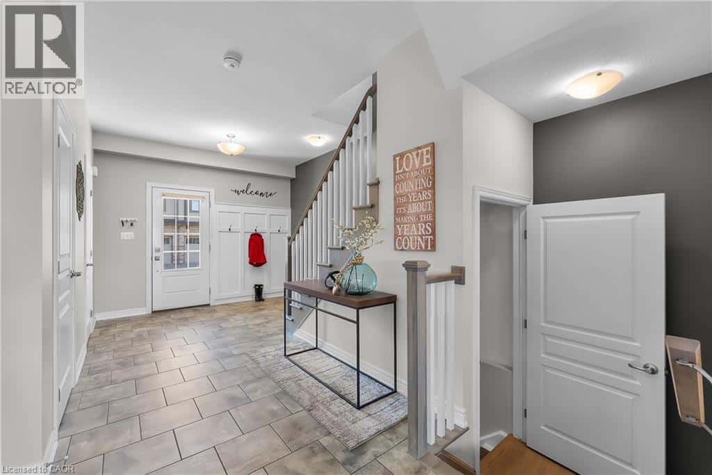 79 SEVERINO Circle Unit# 50 — West Lincoln, Ontario - Photo 3 of 39