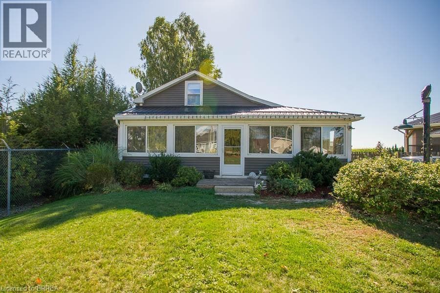 38 QUEEN Street W — St. Williams, Ontario - Main photo