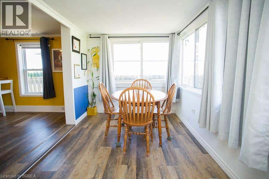 38 QUEEN Street W — St. Williams, Ontario - Photo 5 of 33