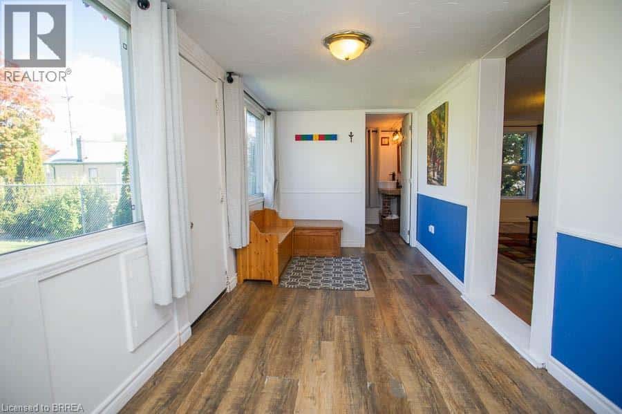 38 QUEEN Street W — St. Williams, Ontario - Photo 3 of 33