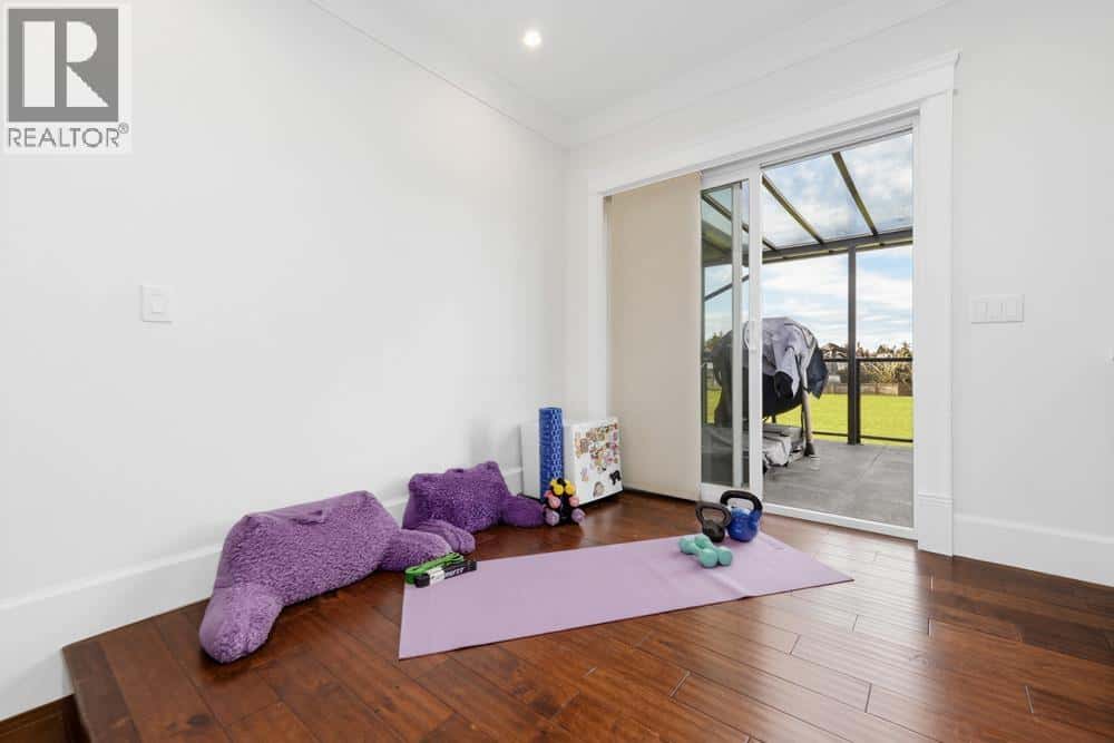 Richmond — Richmond - Photo 3 of 37