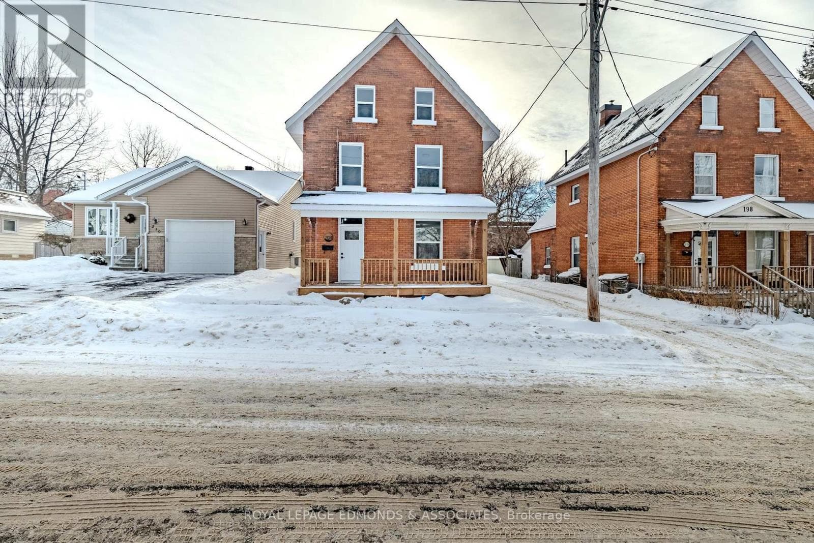 204 MCALLISTER STREET — Pembroke, Ontario - Main photo