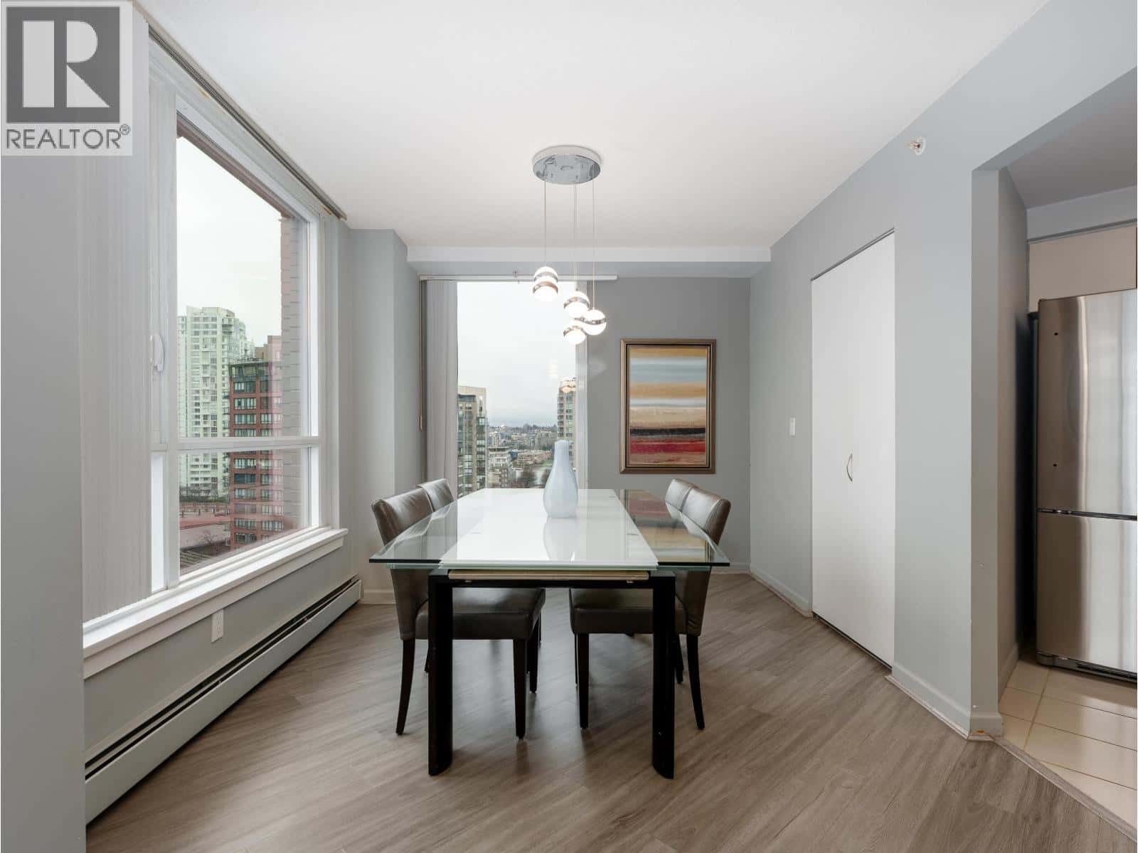 1306 388 DRAKE STREET — Vancouver, British Columbia - Photo 5 of 26