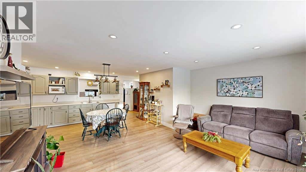 8 Randall Drive — Hampton, New Brunswick - Photo 5 of 20