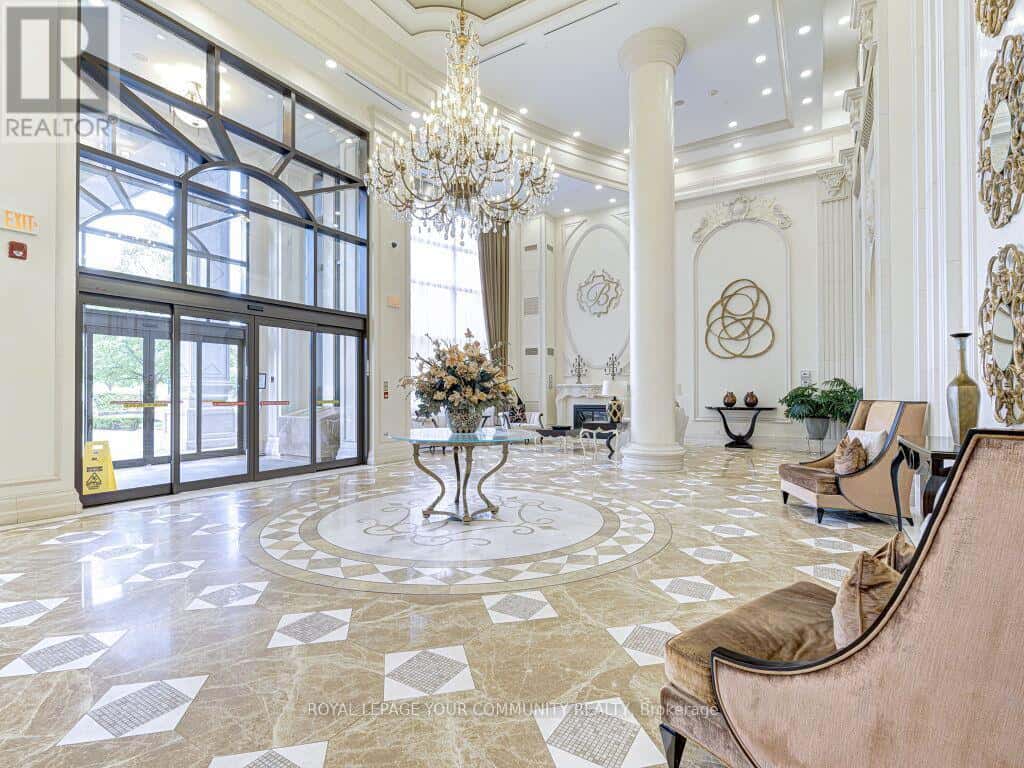 814 - 9245 JANE STREET — Vaughan (Maple) - Photo 5 of 47