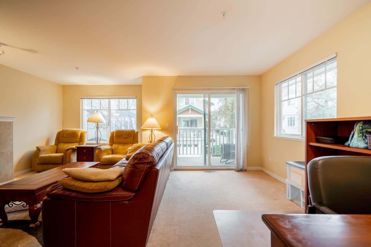 92 12711 64 AVENUE — Surrey, British Columbia - Photo 4 of 35