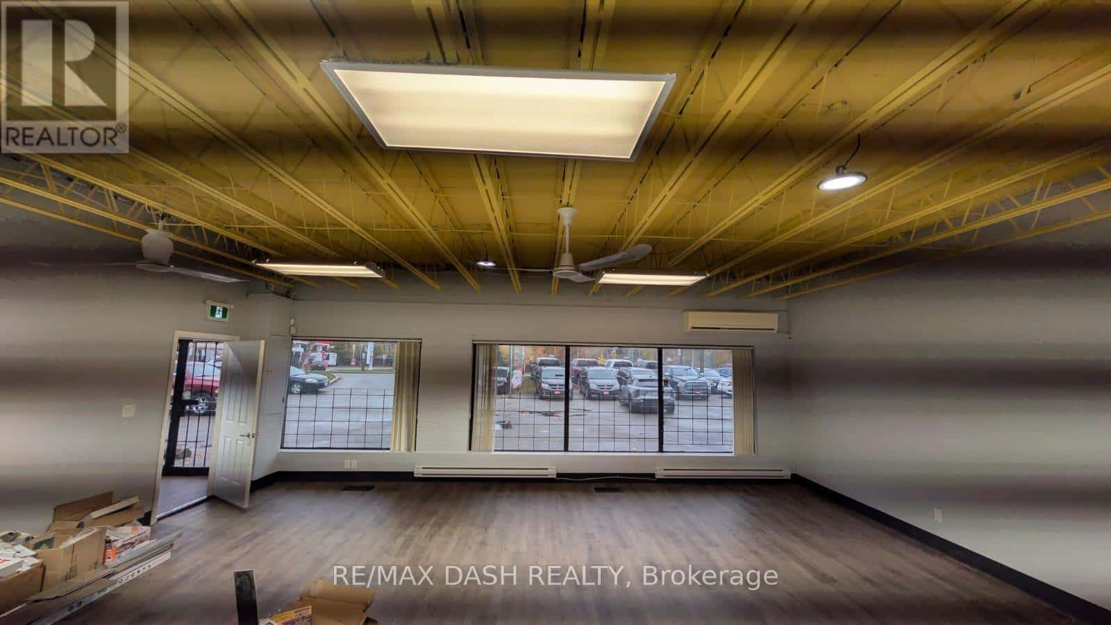 UNIT A - 4663 KINGSTON ROAD — Toronto (West Hill) - Photo 2 of 5