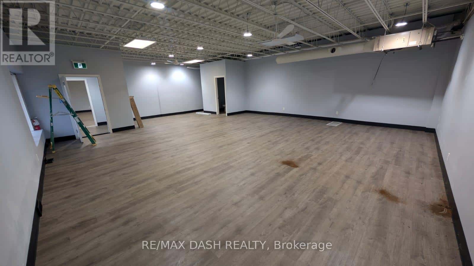 UNIT A - 4663 KINGSTON ROAD — Toronto (West Hill) - Photo 5 of 5