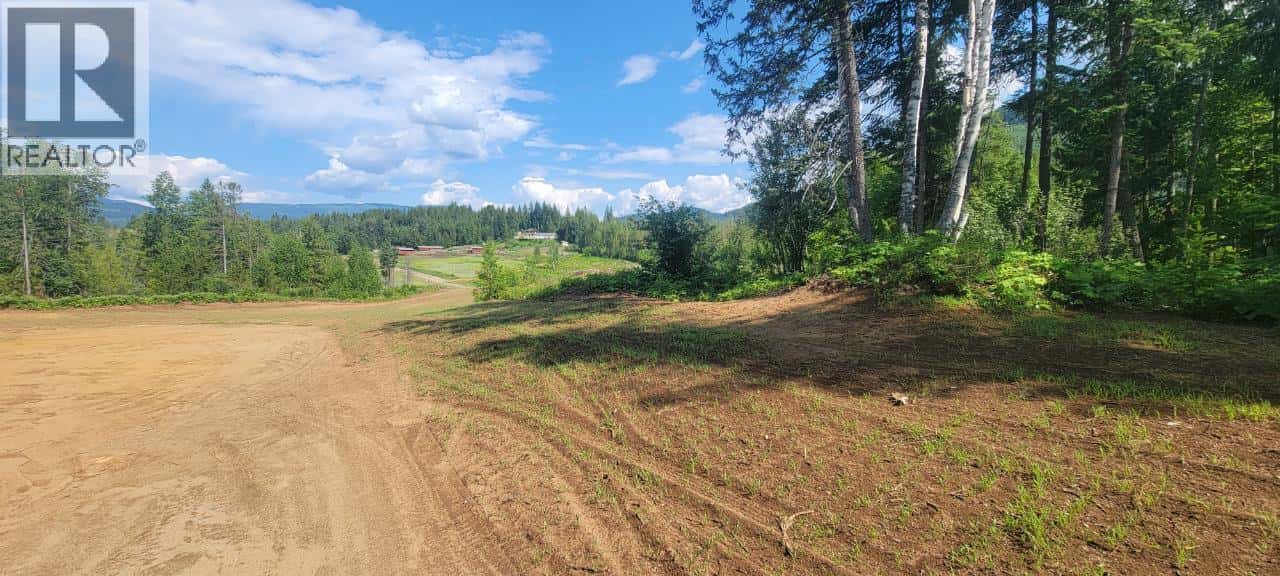 DL 2620 YELLOWHEAD Highway Unit# LOT 1 — Clearwater, British Columbia - Photo 4 of 24