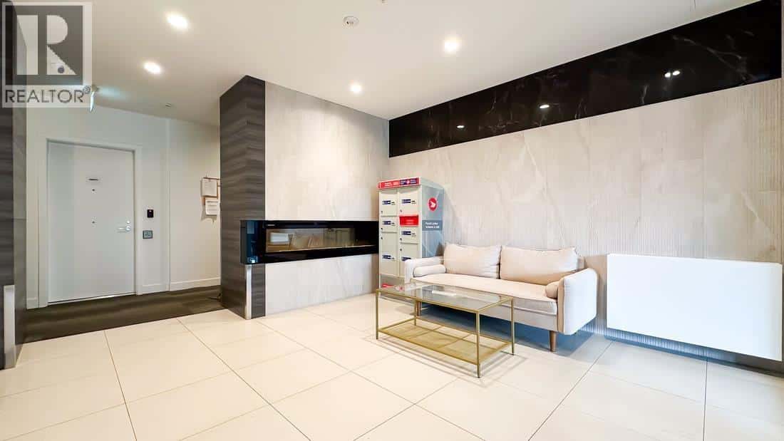 302 6733 CAMBIE STREET — Vancouver, British Columbia - Photo 4 of 24