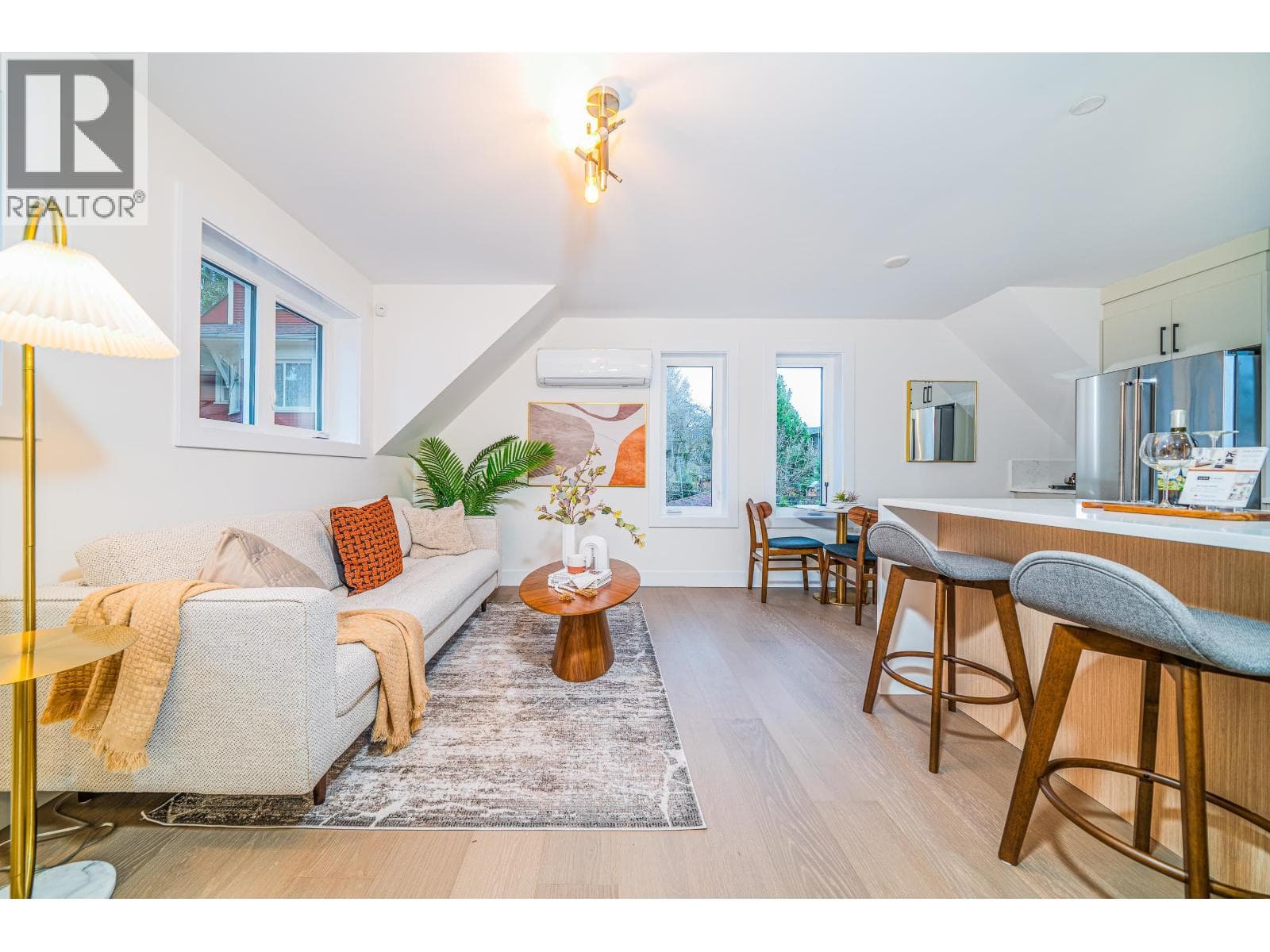 1926 WILLIAM STREET — Vancouver, British Columbia - Main photo