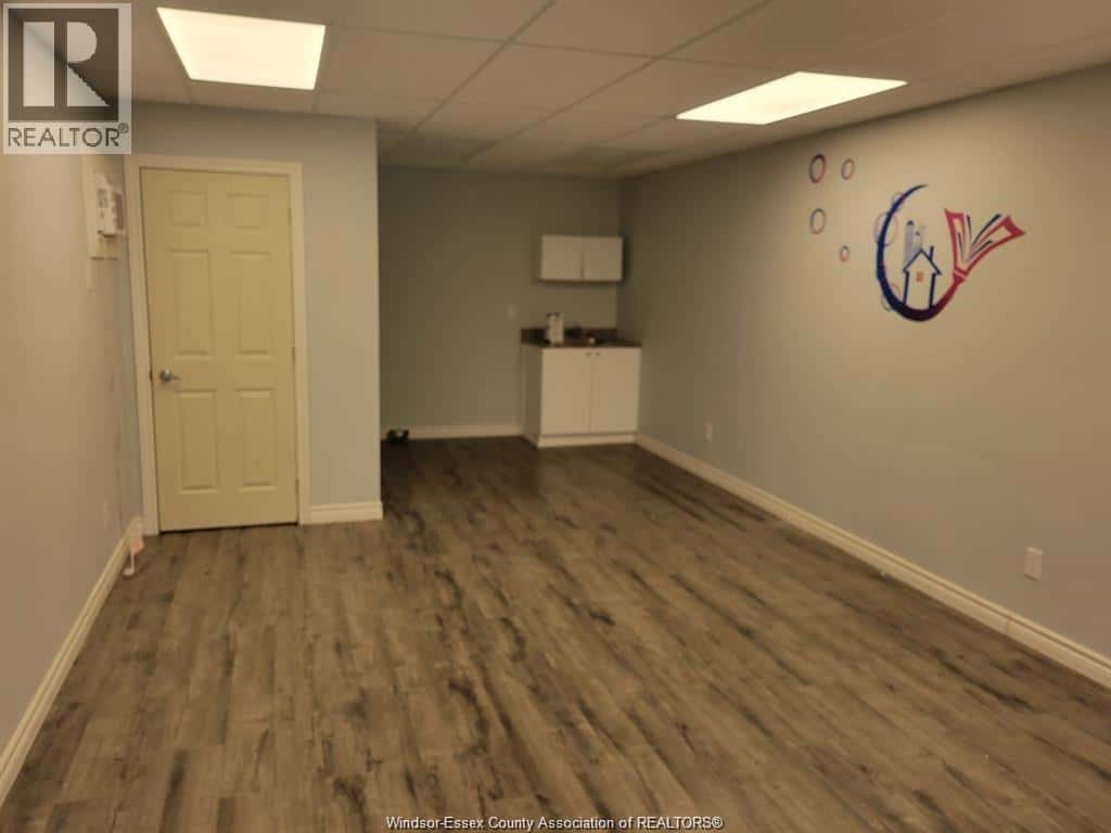 791 FRONT ROAD Unit# B — LaSalle - Photo 4 of 10