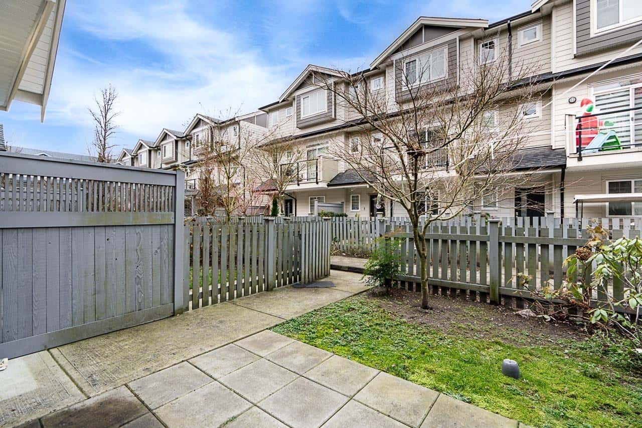 116 13898 64 AVENUE — Surrey, British Columbia - Photo 5 of 38