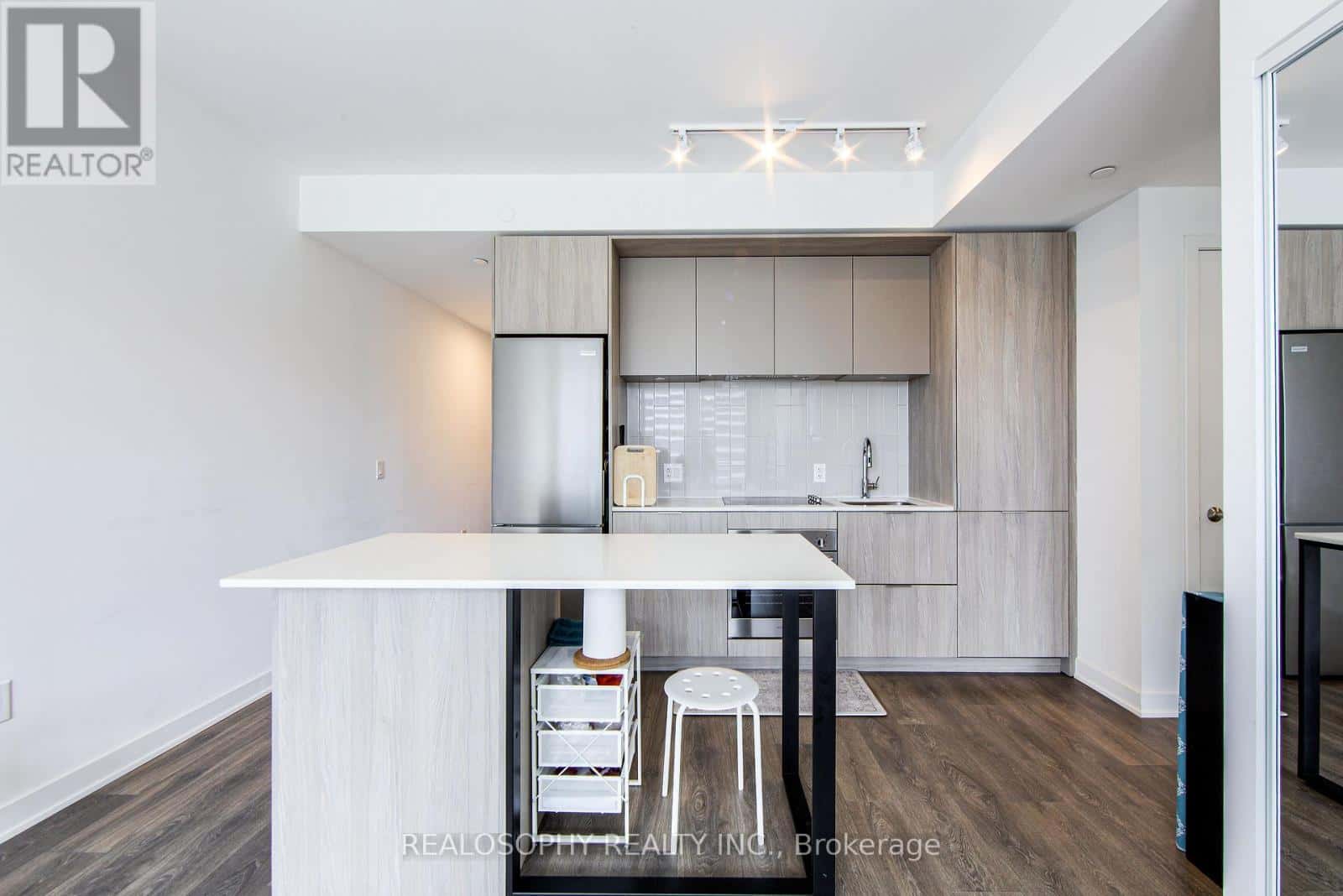 1905 - 130 RIVER STREET — Toronto (Regent Park), Ontario - Photo 5 of 37