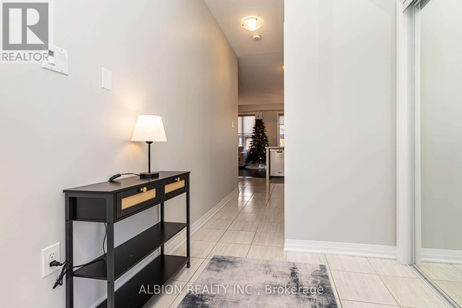 37 DONNAN DRIVE — New Tecumseth (Tottenham), Ontario - Photo 4 of 42