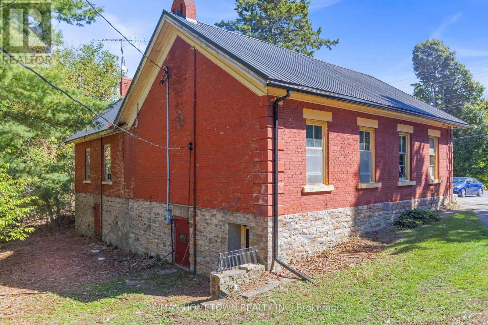 1554 COUNTY ROAD 2 ROAD — Front of Yonge, Ontario - Photo 5 of 37