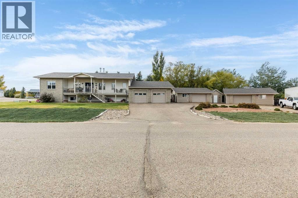 513 13 Street — Dunmore, Alberta - Main photo