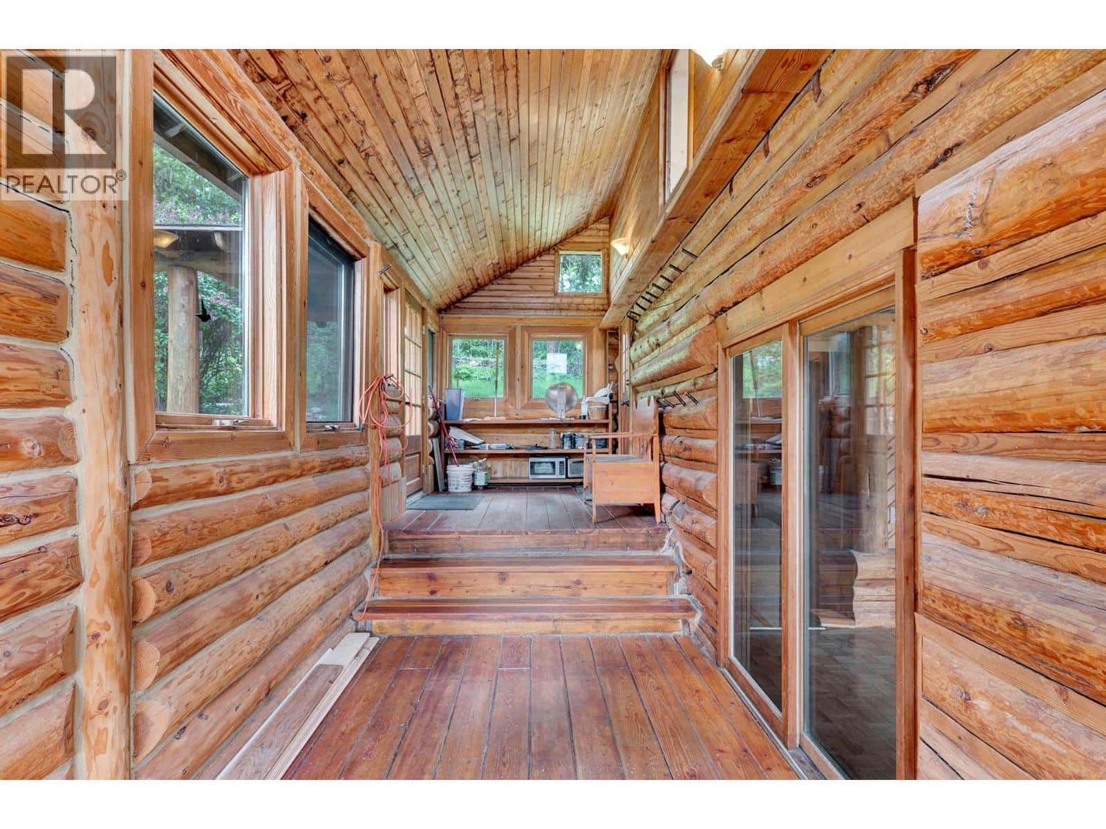 789 Candle Creek Road — Clearwater, British Columbia - Photo 4 of 46