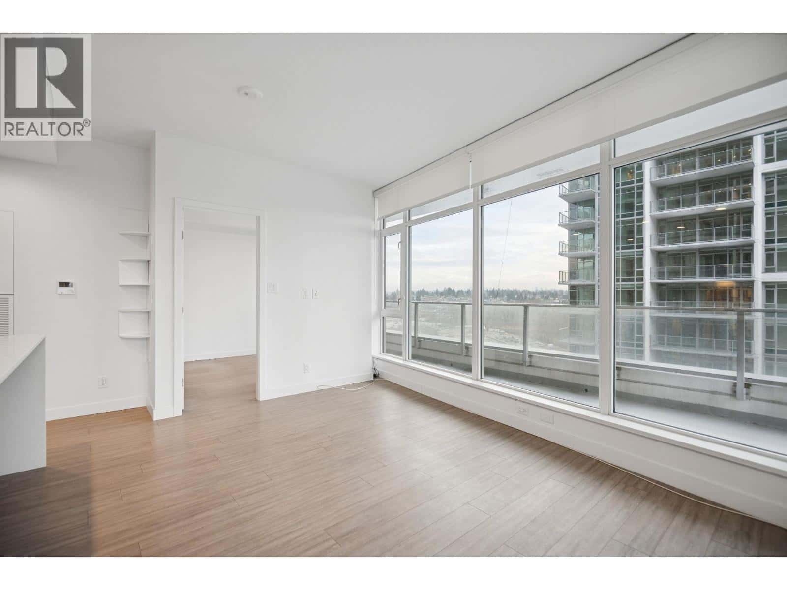 1301 2311 BETA AVENUE — Burnaby, British Columbia - Photo 3 of 29