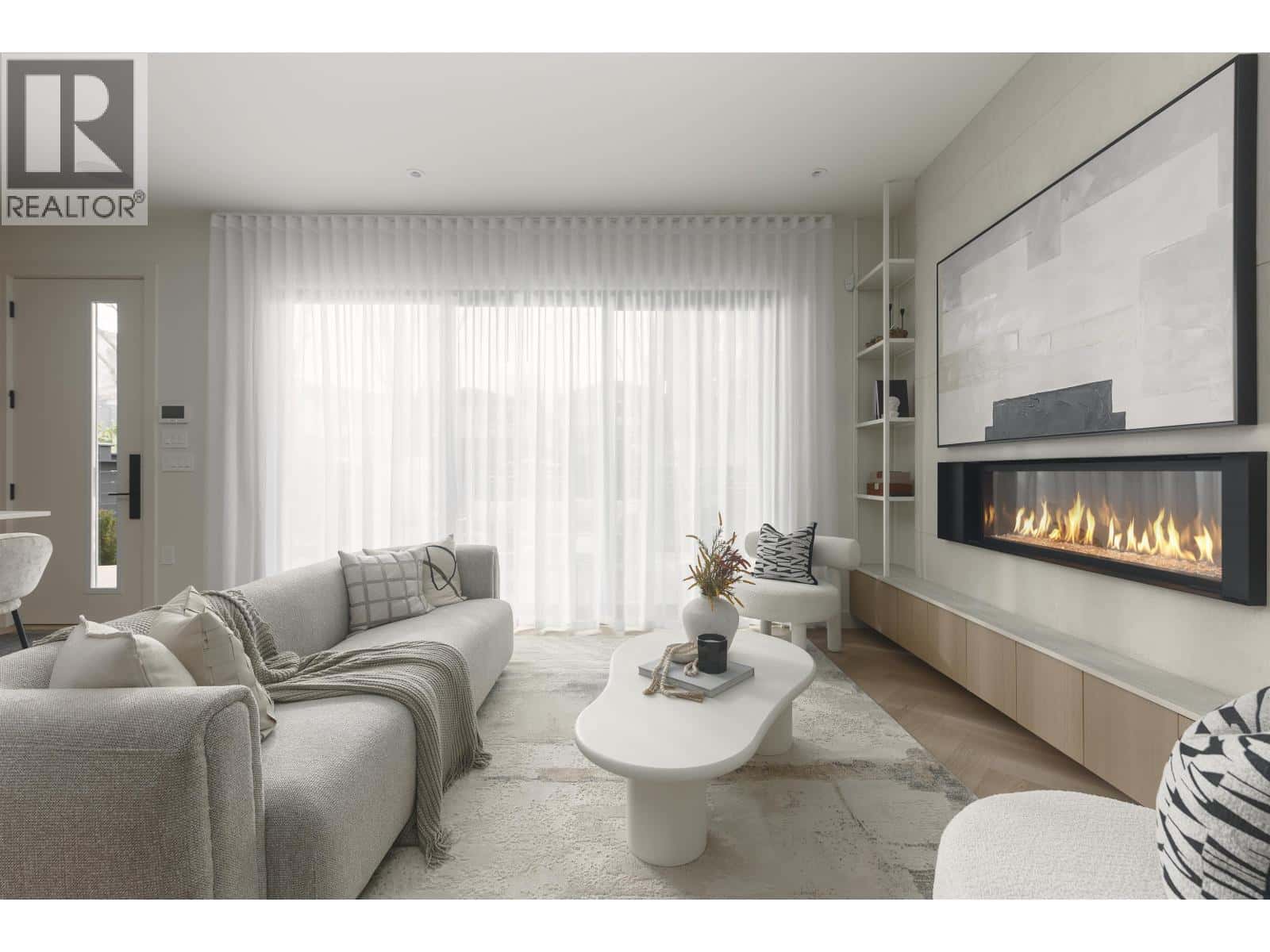 1 58 E 40TH AVENUE — Vancouver, British Columbia - Photo 3 of 26