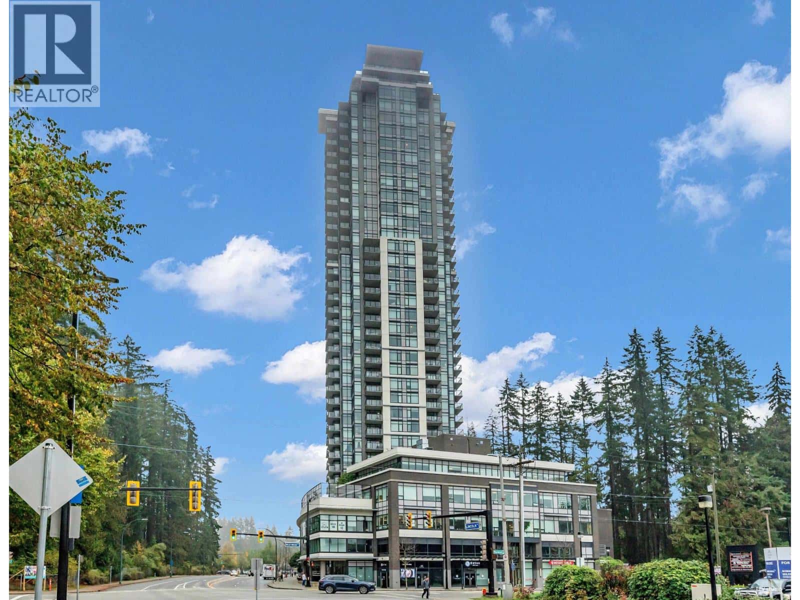 1906 3080 LINCOLN AVENUE — Coquitlam, British Columbia - Photo 2 of 32