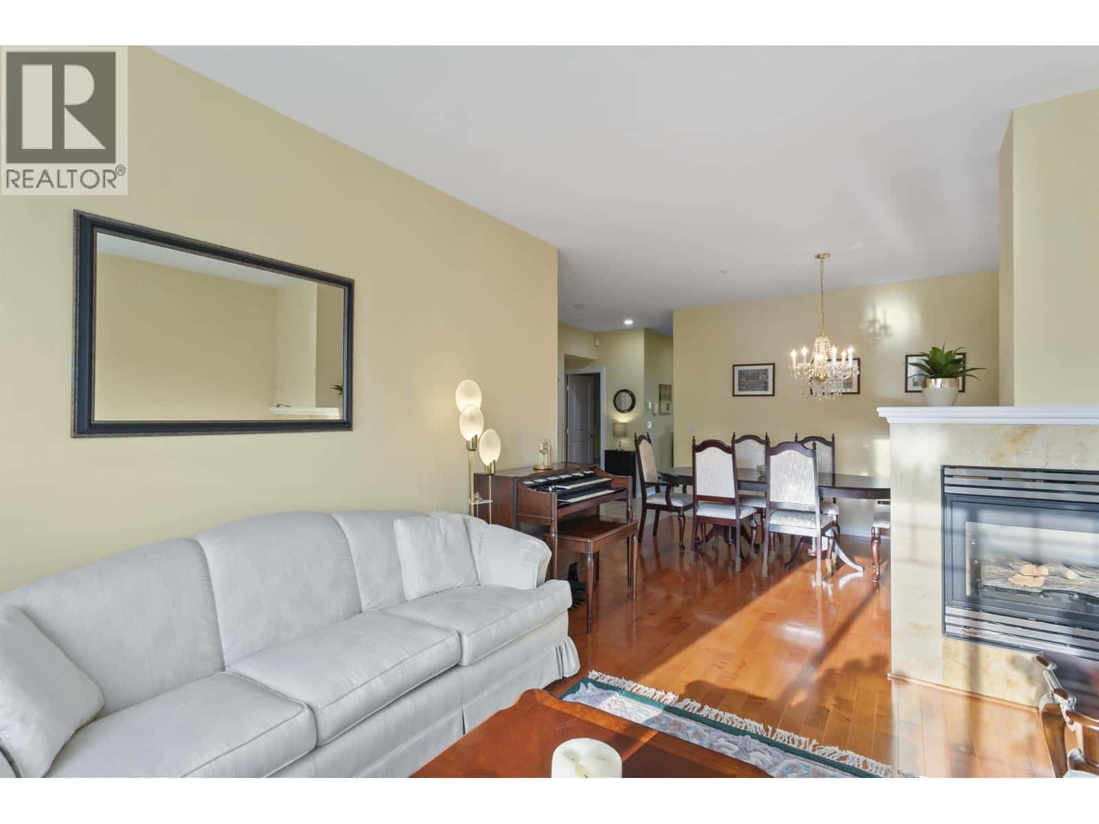 A 2484 NILE GATE — Port Coquitlam, British Columbia - Photo 4 of 28