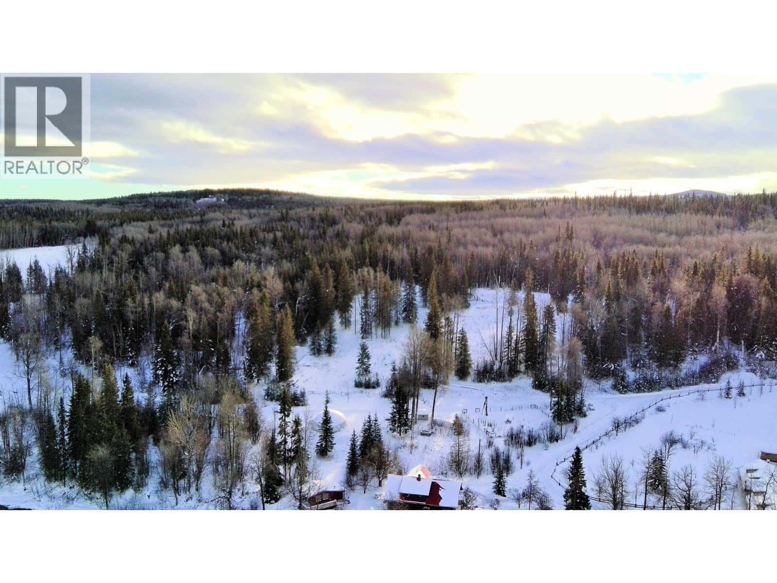 23854 MUND ROAD — Burns Lake, British Columbia - Photo 4 of 40