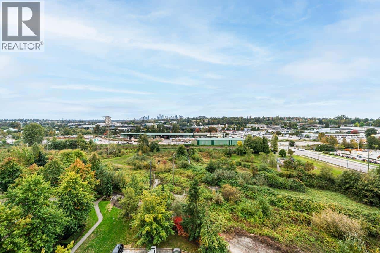 1105 4178 DAWSON STREET — Burnaby, British Columbia - Photo 5 of 26