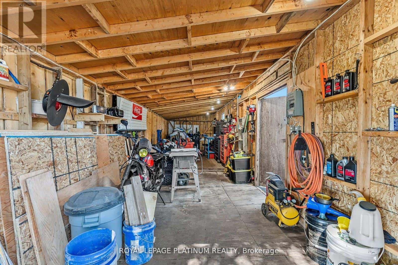 4546 SHERKSTON ROAD — Port Colborne (Sherkston), Ontario - Photo 3 of 94