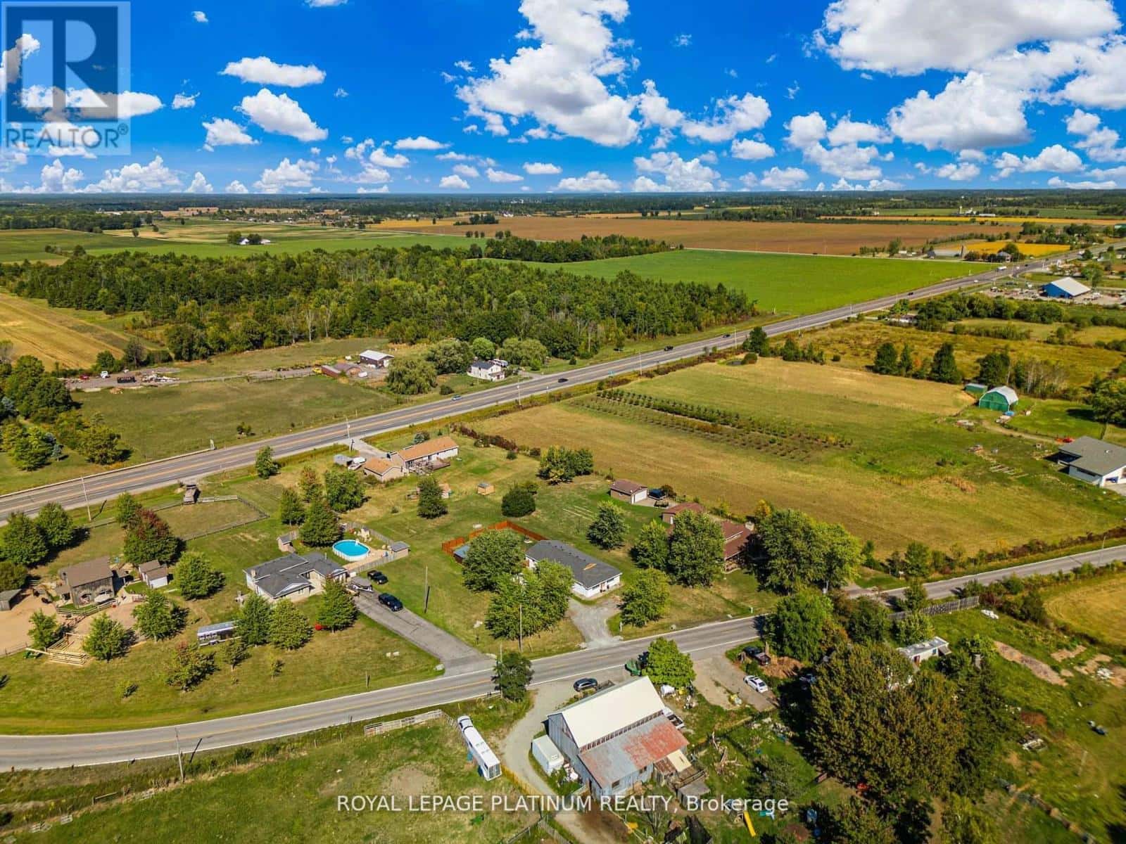 4546 SHERKSTON ROAD — Port Colborne (Sherkston), Ontario - Photo 2 of 94