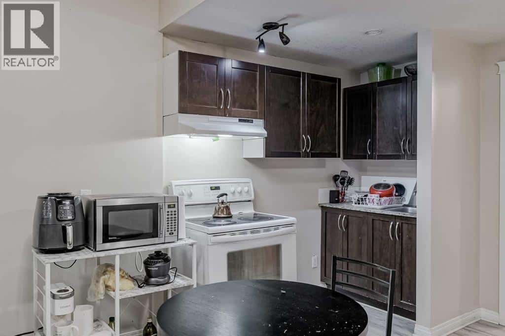 Calgary — Calgary - Photo 3 of 50