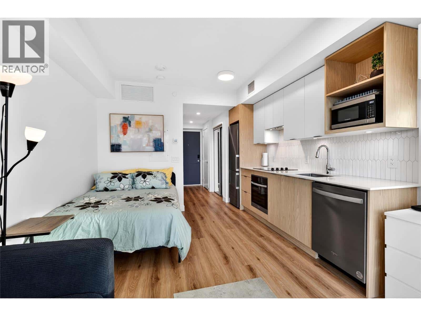 1488 Bertram Street Unit# 2606 — Kelowna, British Columbia - Photo 2 of 44