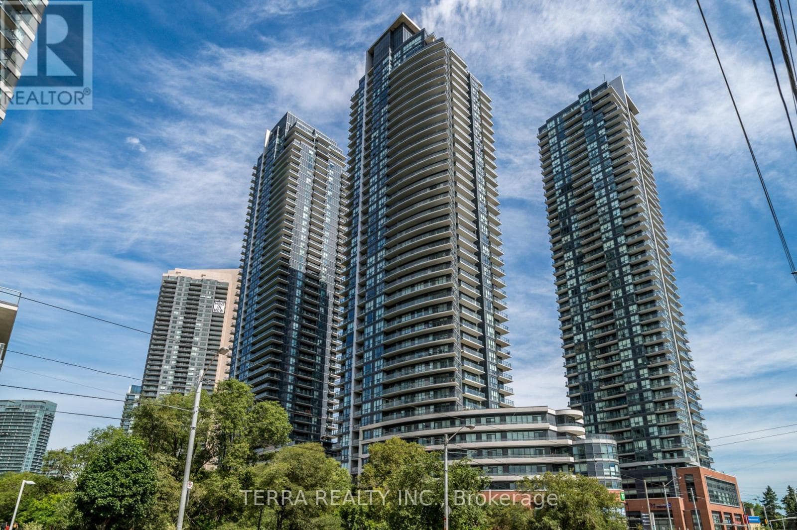 4010 - 2212 LAKESHORE BOULEVARD W — Toronto (Mimico), Ontario - Main photo