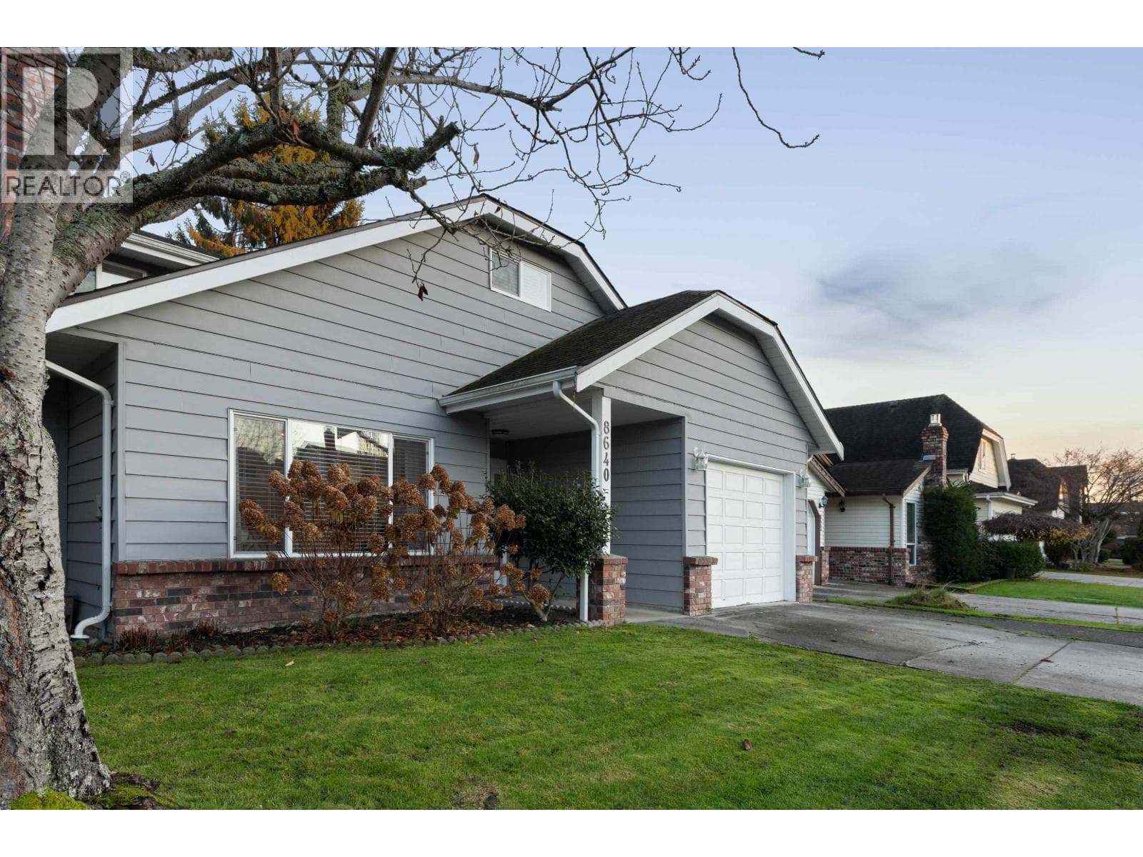 8640 DELAWARE ROAD — Richmond, British Columbia - Main photo