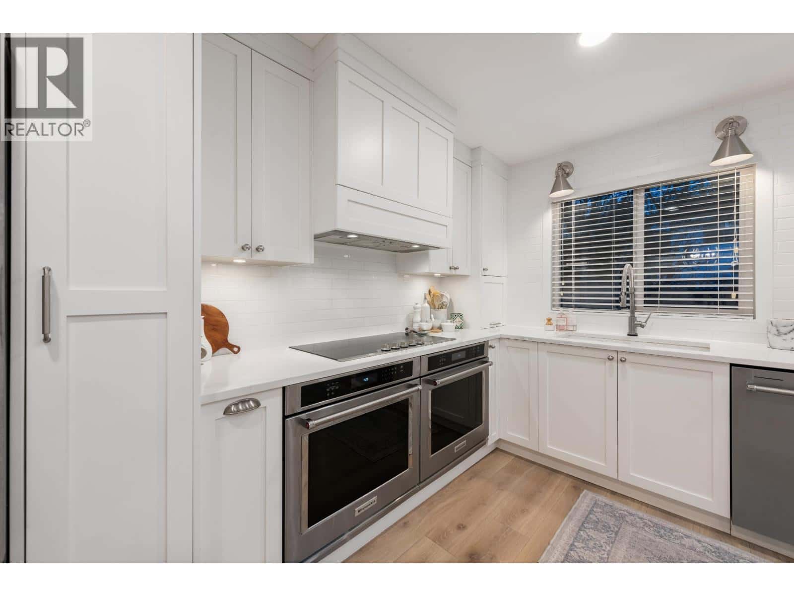 8640 DELAWARE ROAD — Richmond, British Columbia - Photo 5 of 37