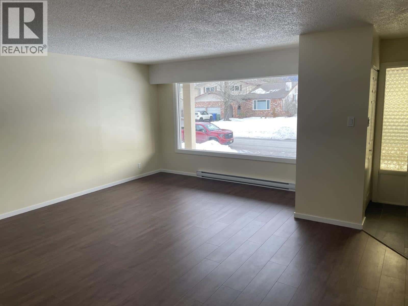 2301 PEAR STREET — Terrace, British Columbia - Photo 2 of 23